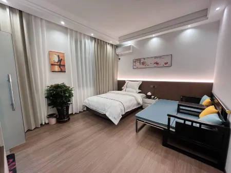 Yisuo Chinese Inn Отели в г. Чантин