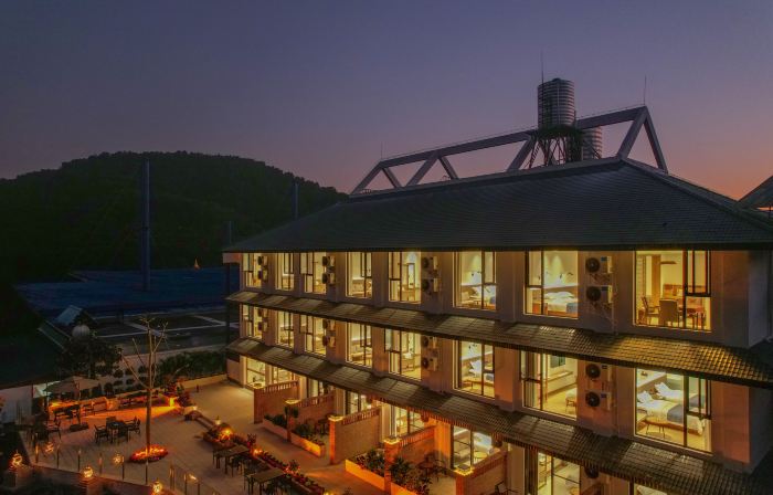 Alianya Linxi Rainforest Resort Hotel (Xishuangbanna Mengla County Wangtianshu Scenic Area)
