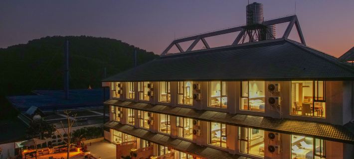 Alianya Linxi Rainforest Resort Hotel (Xishuangbanna Mengla County Wangtianshu Scenic Area) Hotele w: Powiat Mengla