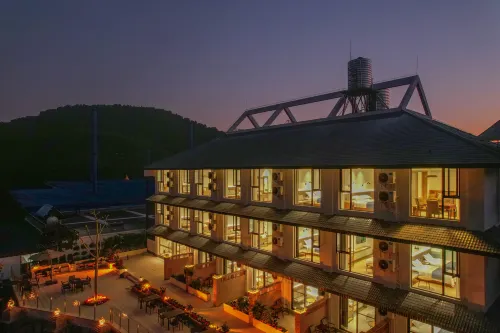 Alianya Linxi Rainforest Resort Hotel (Xishuangbanna Mengla County Wangtianshu Scenic Area)