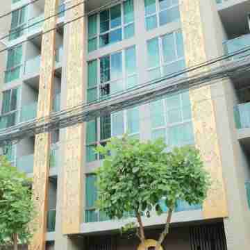 The Erawan Condo Hotel Exterior