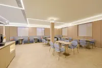 HanTing Hotel (Siping East Railway Station Tiedong Government) - breakfast