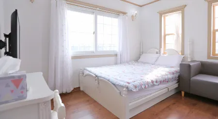 Moon Rivers Отели в г. Чхорвон