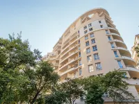 Aparthotel Adagio la Défense le Parc Hotels near Jardin du square des Corolles
