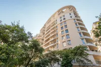 Aparthotel Adagio la Défense le Parc Hotel dekat INPI