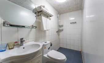 Yixuan Hotel (Lianyungang Suning Square High speed Railway Station Branch)