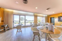 Hotel Port Azafata Valencia Hotels in Manises