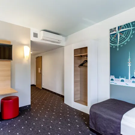 B&B HOTEL Hamburg-Nord Отели рядом с достопримечательностью «Станция метро "Берне"»
