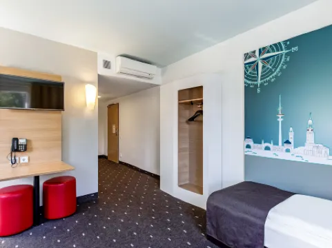 B&B HOTEL Hamburg-Nord Отели рядом с достопримечательностью «Zoologisches Museum»