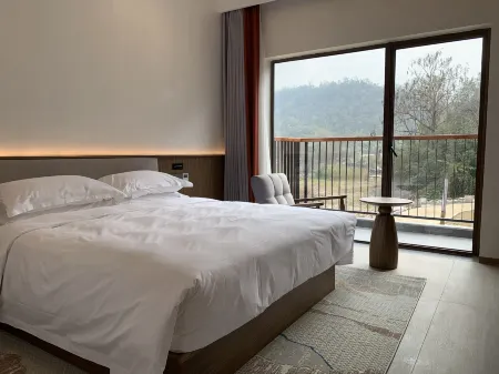 Fuchuan Guangyueshang · Jiangdong Shuyuan Отели в г. Фучуань