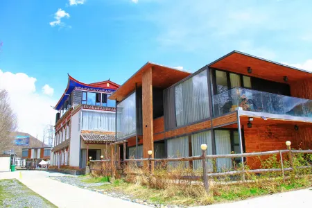 Xinduqiao Songjian Xingyue Hotel