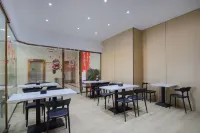 Yayue Hotel (Guixi Railway Station Tianhong Center Branch, Yingtan City)