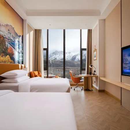 Vienna Hotel (Ganzi Gesar Wangcheng 317 National Road Chuanzang Road Branch)