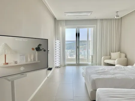 Lebleu Naksan by orot Отели в г. Янъян