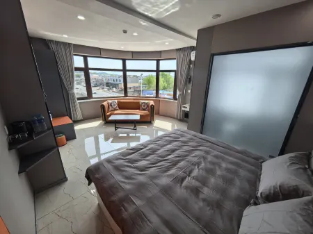 Jinshan Hotel Отели рядом с достопримечательностью «987 Square»