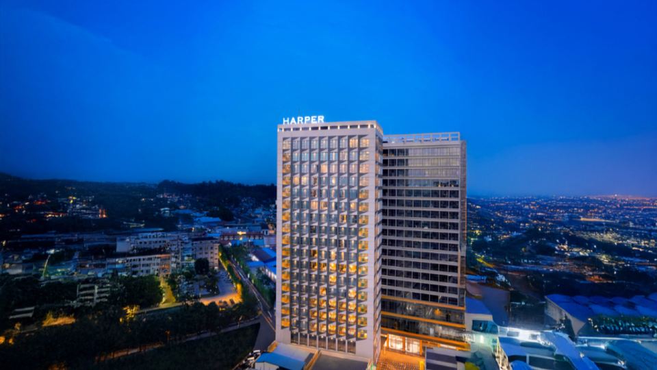 Harper Premier Nagoya Batam by ASTON