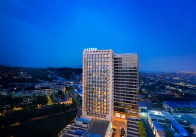 Harper Premier Nagoya Batam Hotels near Intact Pratama