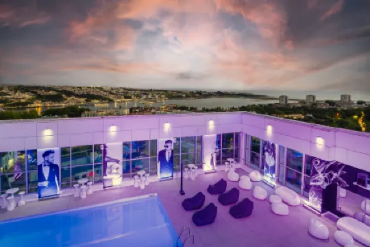 HF Ipanema Park Отели в г. Порту