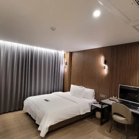 Hound Hotel Incheon Airport