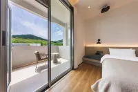 Qing Art Homestay - Mountain view