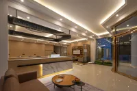 VALATOMS Fanlatu Hotel (Bipenggou Scenic Area Branch 2) Hotels in Li County