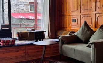 Juxiang Homestay (Kangding Xinduqiao Town)