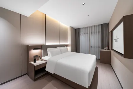 REZEN BOHEASY HOTEL Отели рядом с достопримечательностью «Historic Site of Ancient Whampoa Anchorage»