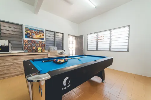 Batu Pahat Sri Jaya Villa 4BR 18pax