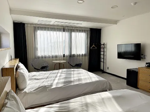 Nine Boutique Hotel