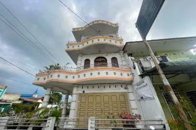 Agave Hotel Siantar Hotels near Kode Pak Loli Sidauruk
