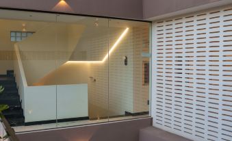 Dali 89 · Dan design studio mountain scenery pastoral B & B