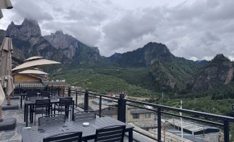 Zha Ga Na Jing Qu Da Jiu Dian