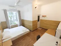 Evelyaa Guest House Hotels in Fulidhoo
