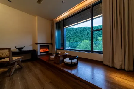 Rishang Sangan | Lipan · Private Hot Spring Villa (Siguniang Mountain Scenic Area) Отели рядом с достопримечательностью «Changpingcun»
