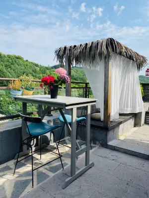 Fengcheng No.12 Courtyard Hotel a Dongtang Town