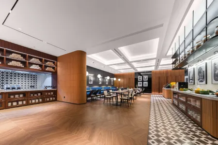 IntercityHotel Lhasa Отели рядом с достопримечательностью «Chagpori»