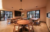 Shangri-La Xivei Munye • Resort Garden Homestay (Dukezong Ancient City) - breakfast