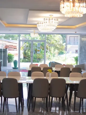 รูปภาพของดีอีโค่ ลักซูรี่ พัทยา