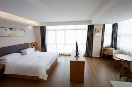 The Star Hotel Отели рядом с достопримечательностью «Taozhu Memorial Hall»