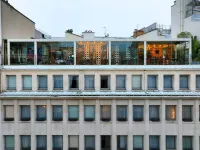 The One Alma Paris Hotels in Paris