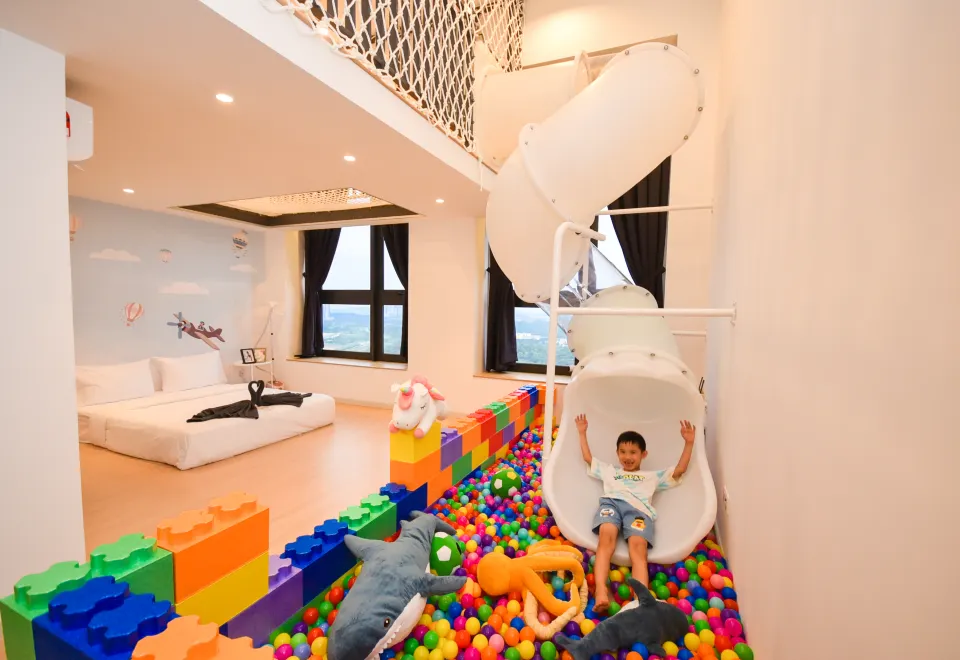 Sunway Grid by Nest Home