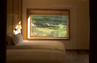 Mu Lang 1993 Hidden World Hotel