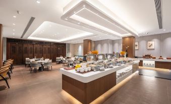 REZEN REALM HOTEL
