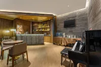 Aoyi Hotel
