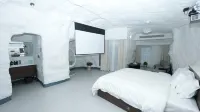 Weiming  House