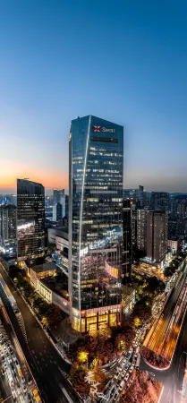 Taigu Huilichengrui Hotel, the Pearl River New Town, Guangzhou Отели рядом с достопримечательностью «Guangdong Polytechnic Normal University Library»