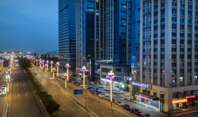 ibisホテル（西安北駅） Chang'an University Automobile and Engineering Machinery Experiment Base周辺のホテル