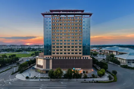 Hanting Hotel（Qufu east station） Отели рядом с достопримечательностью «Nishan Sacred Land»