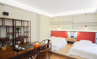 Huguan Yunlushanqi Mountain View Homestay (Grand Canyon Town Branch)