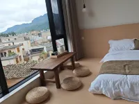 Fuxian Lake Xiyu Homestay